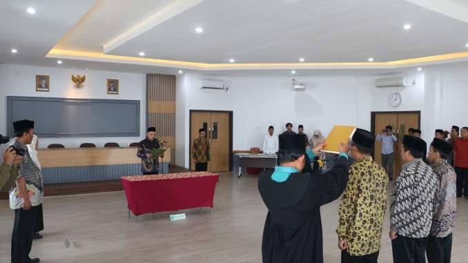 Rektor IAIN Syekh Nurjati Cirebon Lantik 2 Guru Besar Serta Kabag UMUM dan Layanan Akademik